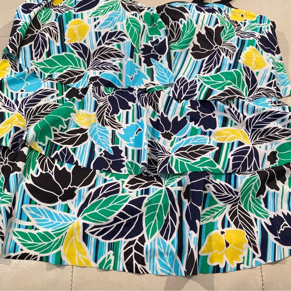 Catherines floral print ruffle tankini top sz 24w - Picture 5 of 11